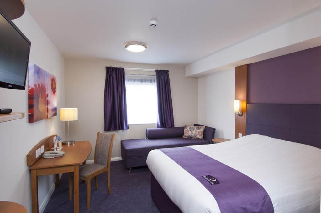 Premier Inn Norwich - Broadlands Park Thorpe St Andrew Δωμάτιο φωτογραφία