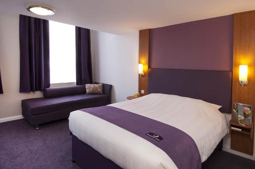 Premier Inn Norwich - Broadlands Park Thorpe St Andrew Εξωτερικό φωτογραφία