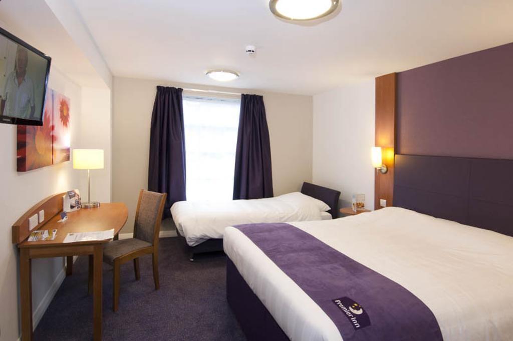 Premier Inn Norwich - Broadlands Park Thorpe St Andrew Δωμάτιο φωτογραφία