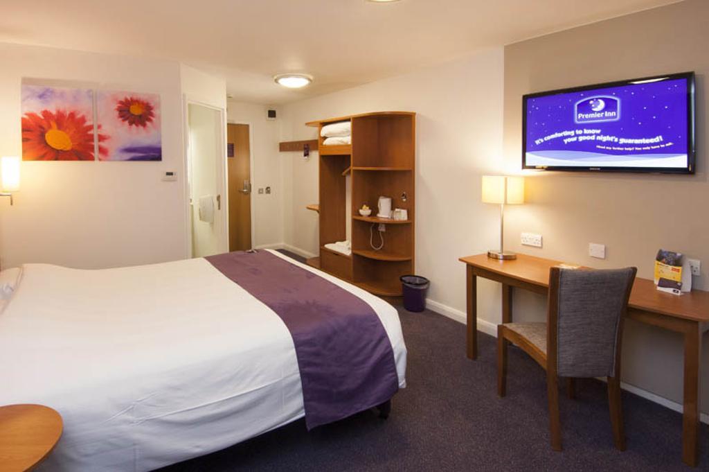 Premier Inn Norwich - Broadlands Park Thorpe St Andrew Εξωτερικό φωτογραφία